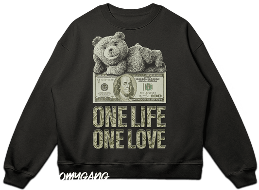 Oversized Sweatshirt (one life one love)